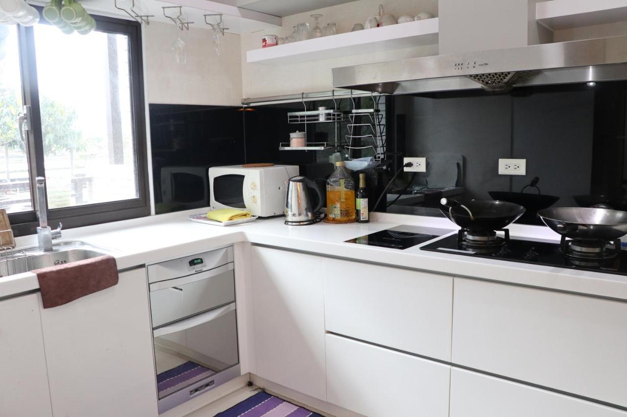 Sky Ocean Apartment Yilan Exterior photo